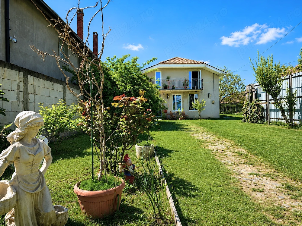 Vilă P+M | Valu lui Traian | 268 mp | Teren 1044 mp