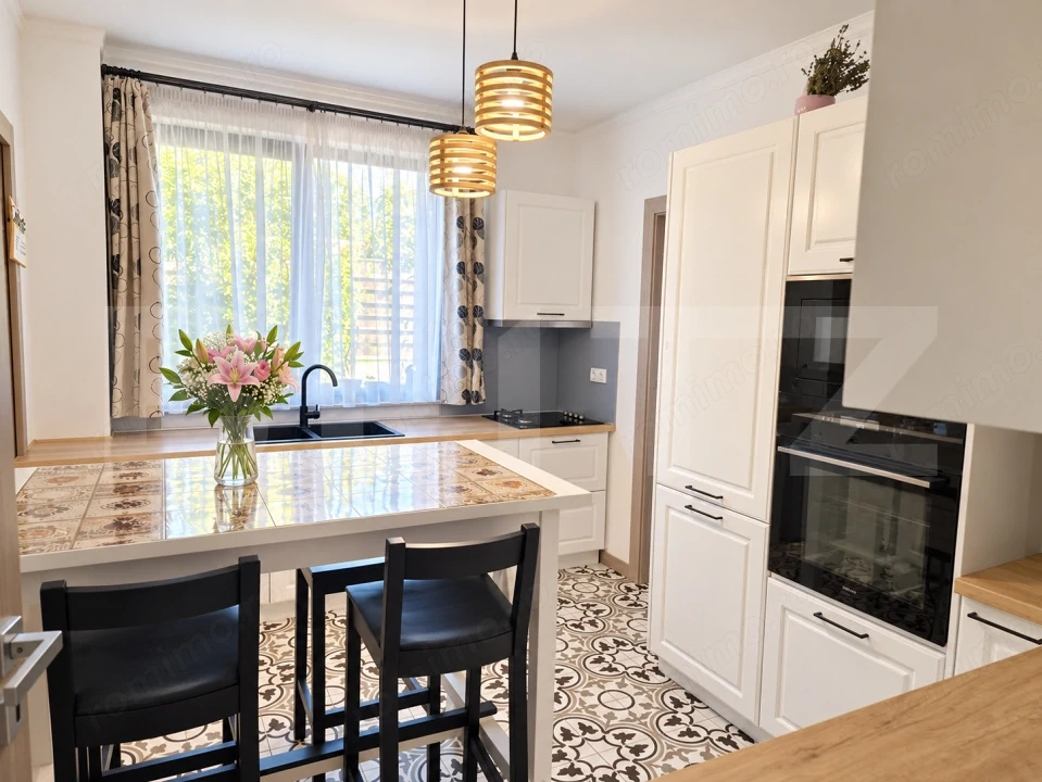 Duplex, 112 mp utili, teren 362 mp, zona Dâmbul Rotund
