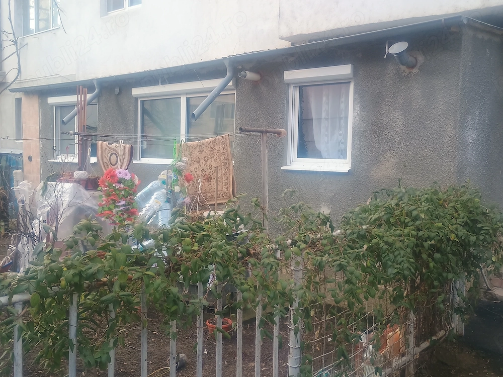 Vând sau schimb cu casa