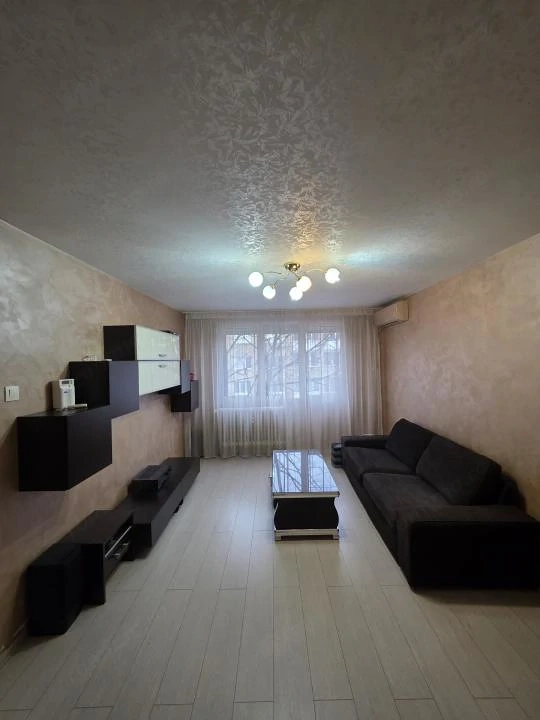 Apartament 2 Camere Drumul Taberei|Renovat |Boxă inclusă |Metrou Valea Ialomiței