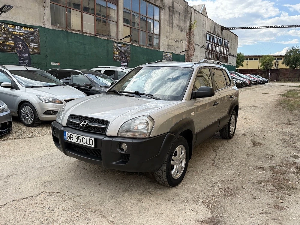 Hyundai Tucson 2.0 Benzină + gpl    141 CP   ITP 09.2027   GPL 2036   AC   TCS