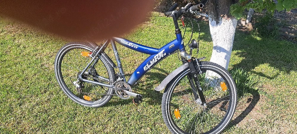 Vând bicicletă
