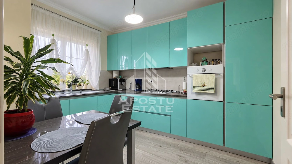 Duplex cu 3 dormitoare, terasa si curte – Dumbravita