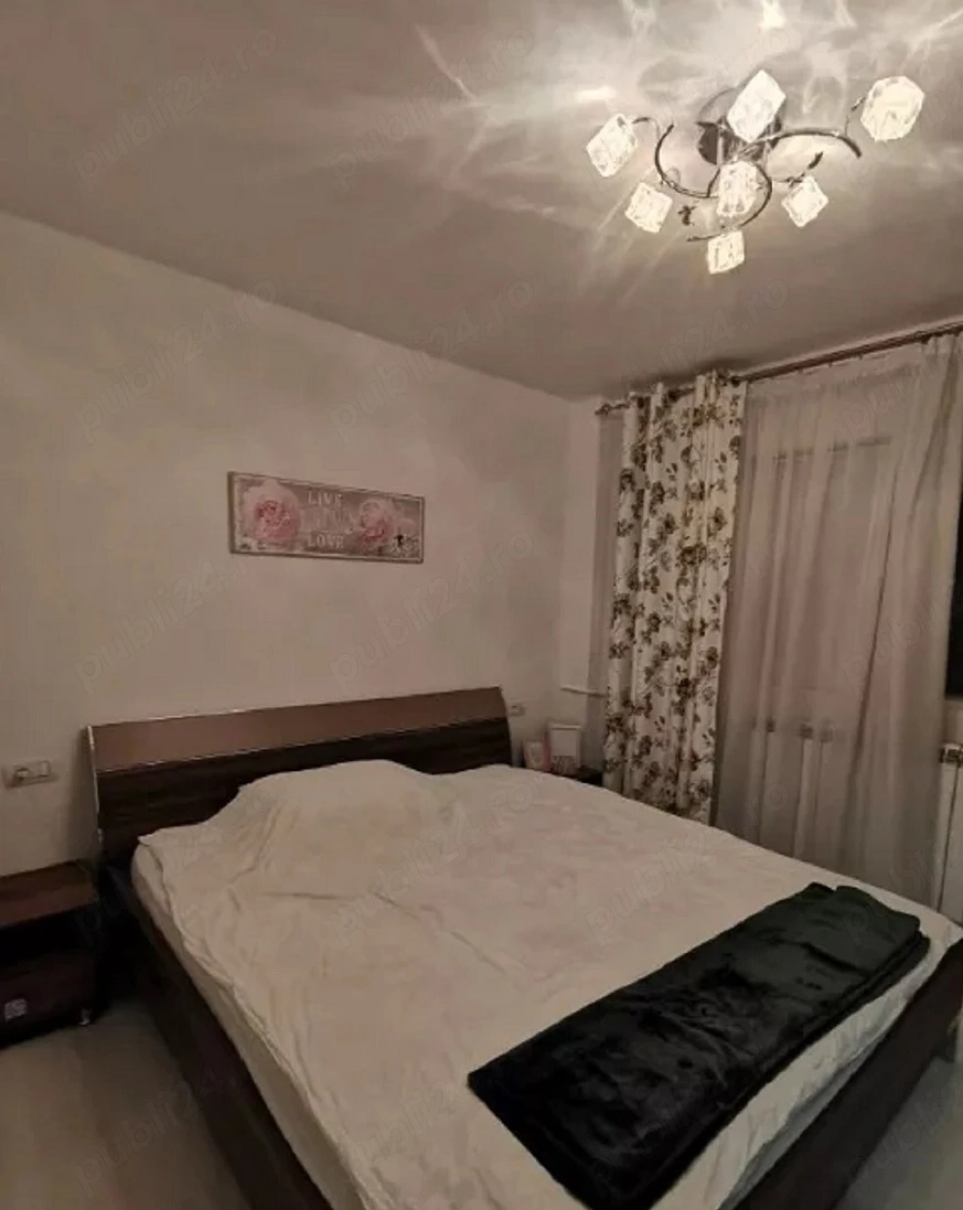 apartament cu 2 camere decomandate CHIRIE