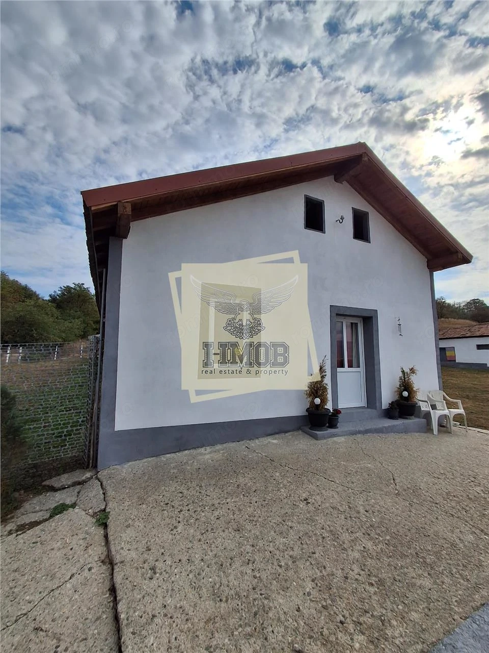 Casa cu 3 camere si anexe cu teren 1850 mp Vestem