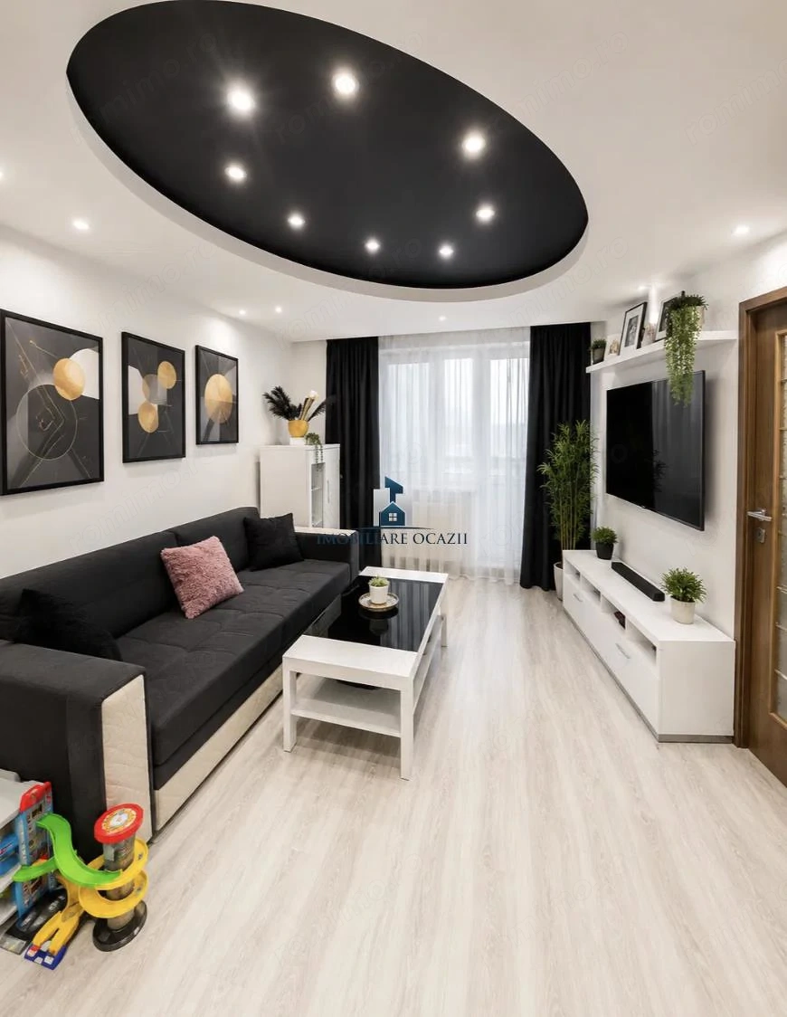 Vanzare Apartament 3 Camere Semidecomandat Uioara