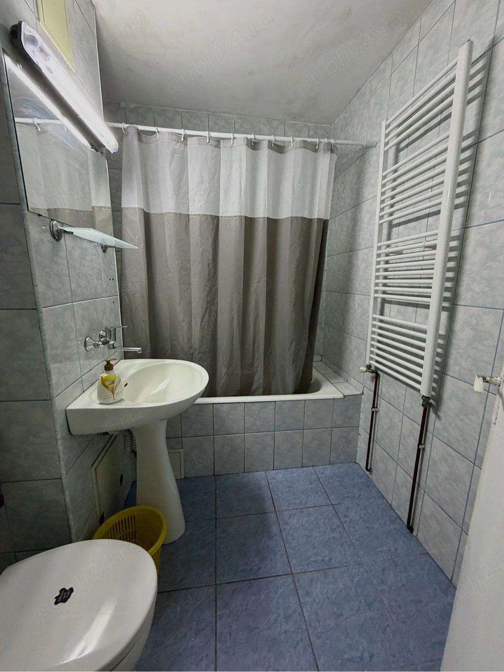 Îchiriez apartament cu 3 camere Cluj