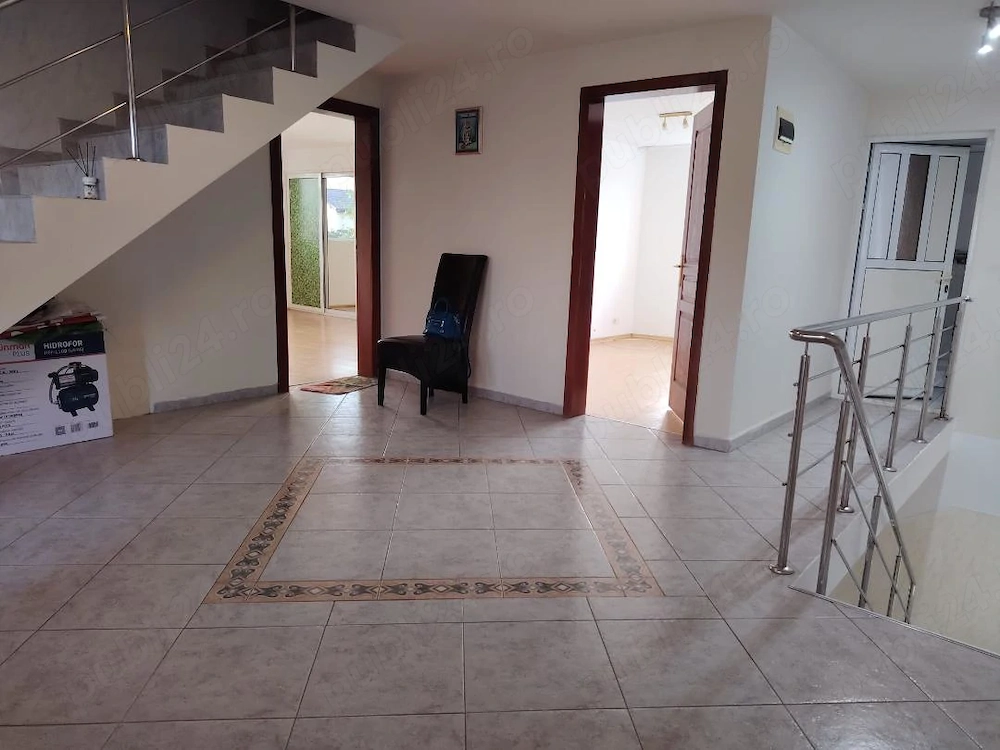 Potigrafu, Primarie, Casa 7 camere  Teren 1600 mp