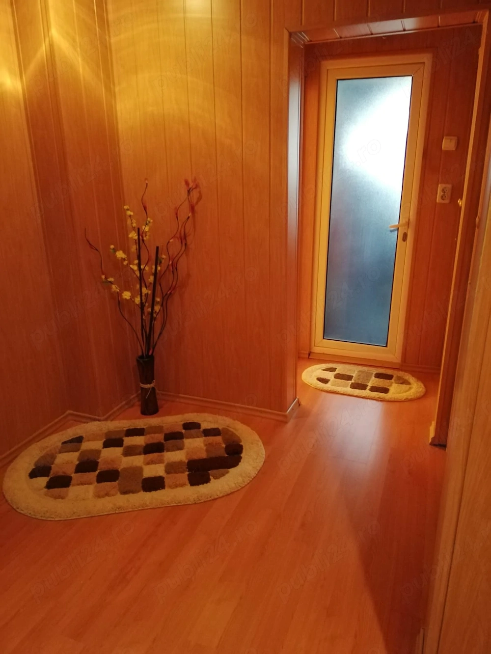 Apartament 2 camere decomandat   Mioveni 56 mp + Loc de parcare inclus