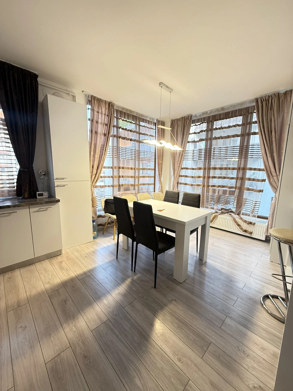 Apartament modern și spațios cu 2 camere LIFT Calea Torontalului