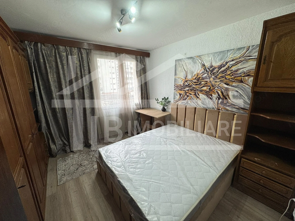 Apartament cu 3 camere, decomandat, 80mp, Zona Ultracentral