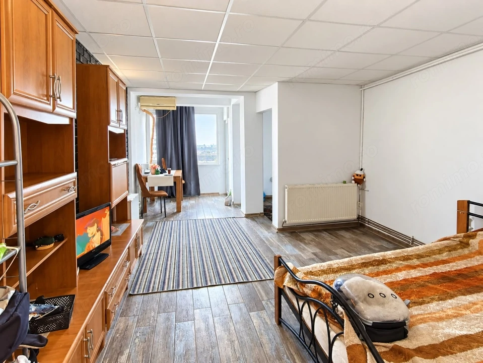 Garsonieră 32 mp, mobilată și utilată, cu centrală termică, AC și balcon