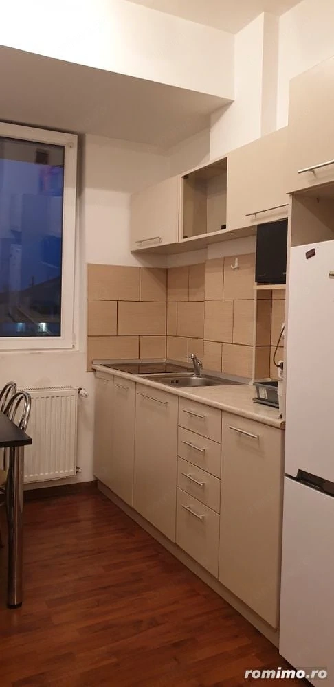 Garsoniera de inchiriat in sectorul 4 Berceni