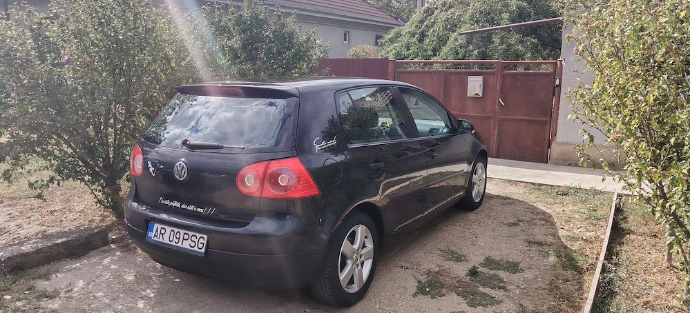 De vânzare vw golf 5