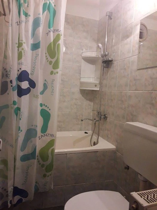 Garsonieră de închiriat în zona Gării