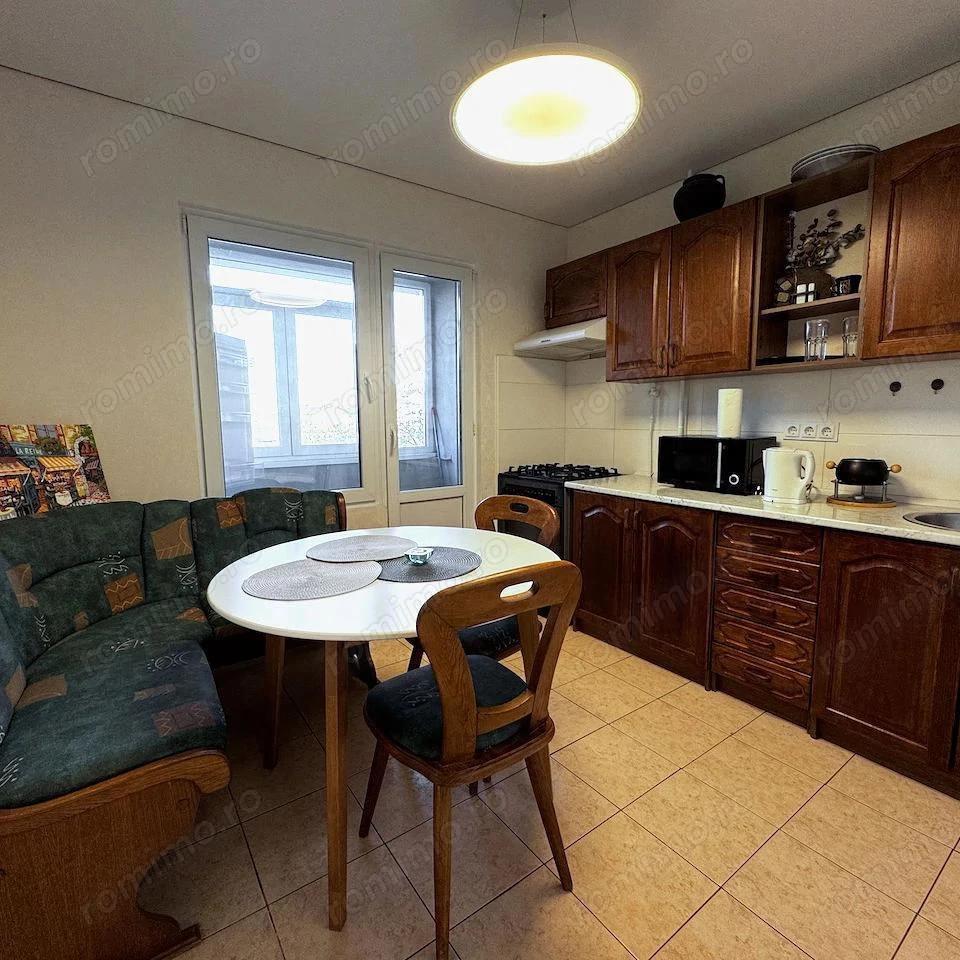 Apartament 2 camere in zona Titan