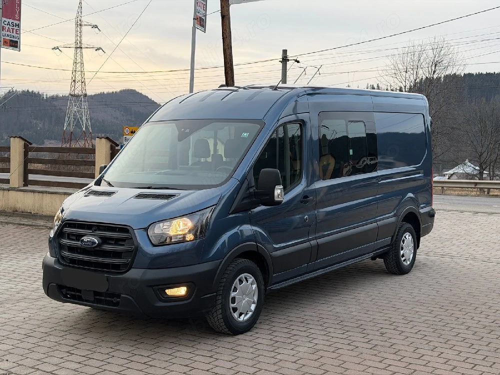 vând Ford Transit Doka 2023 automat