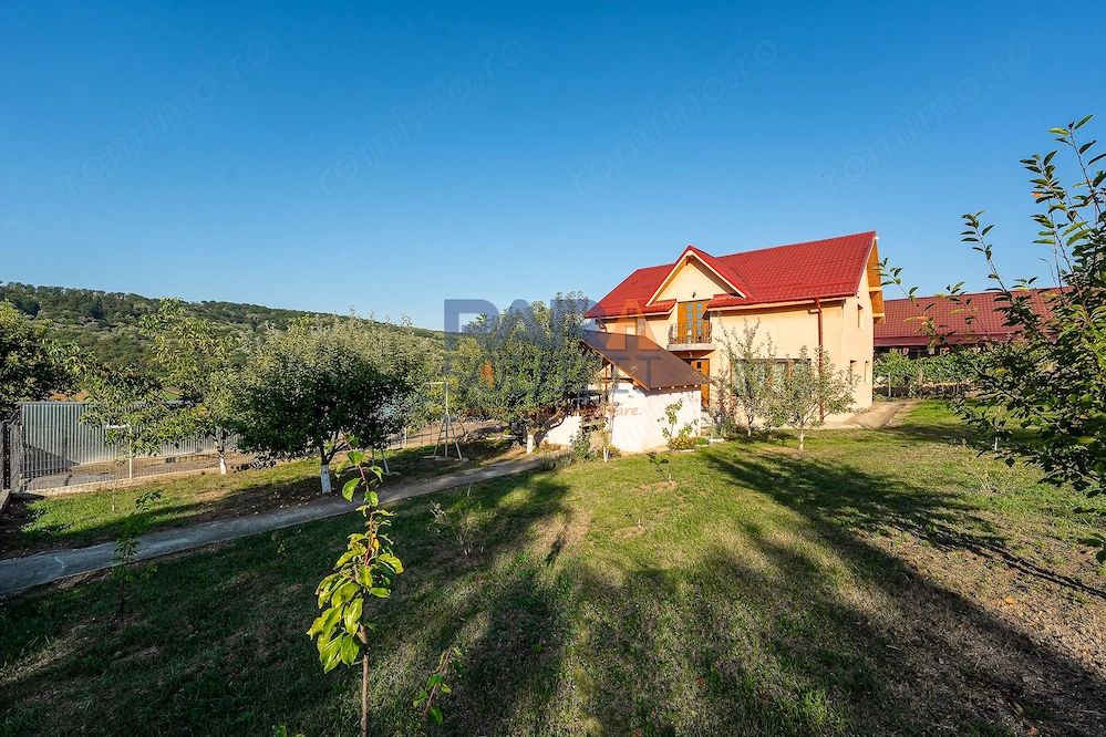 Gospodărie, casă nouă (2024), 170 mp, 6.300 mp intravilan, 0% comision