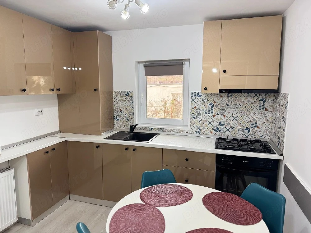 Apartament 2 cam Parter  Decomandat Călărași 4