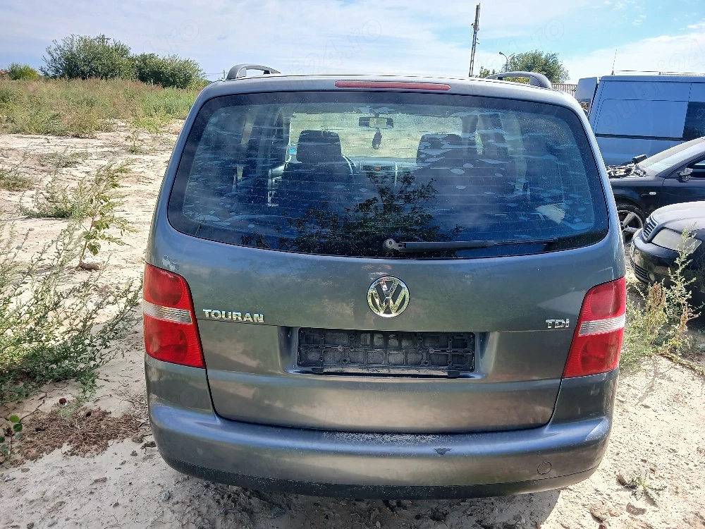 VAND URGENT !!! Piese Volkswagen touran 
