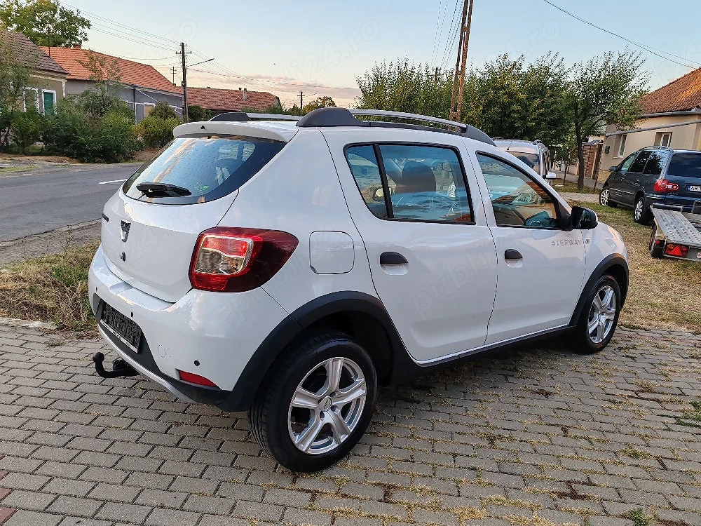 Dacia Sandero Stepway 100.000 Km Certificati-Prestige- Benzină 90 Cai Impecabilă