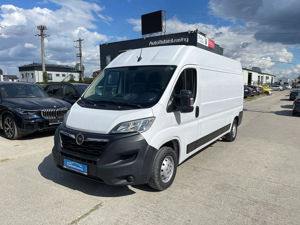 Opel Movano