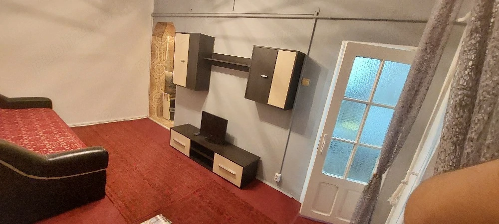 Vând apartament Obor Et.1 