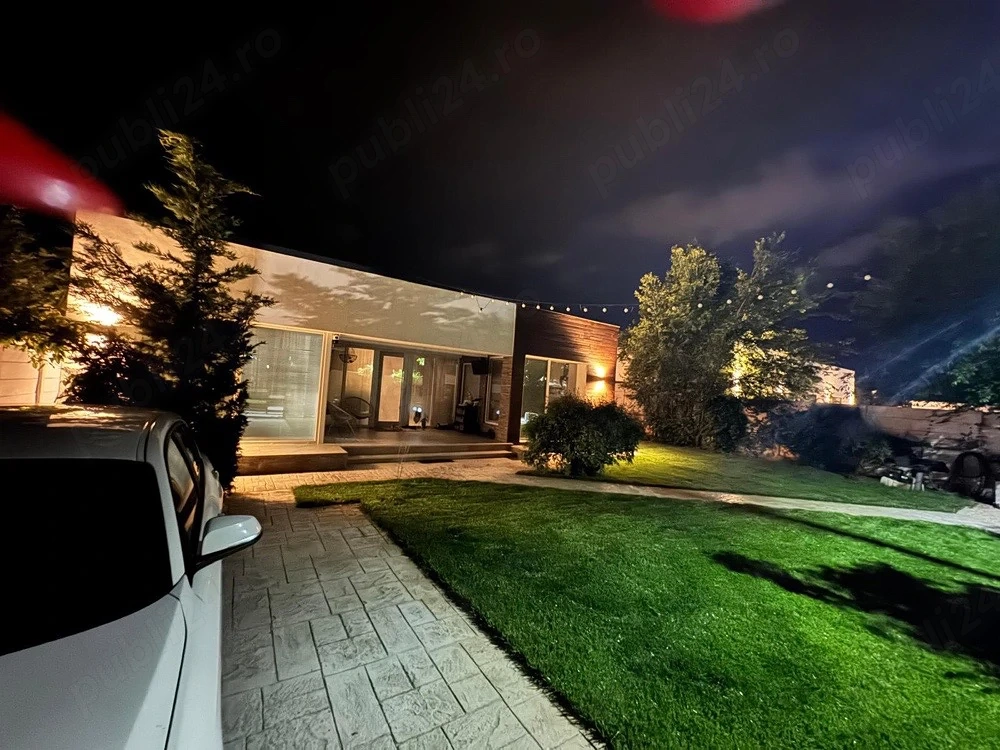 Casa de vanzare, parter, toate utilitatile, panouri fotovoltaice, pompa caldura