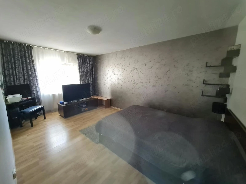 Proprietar închiriez ap 2 cam Podu de Fier - owner 2 rooms Metropolitan