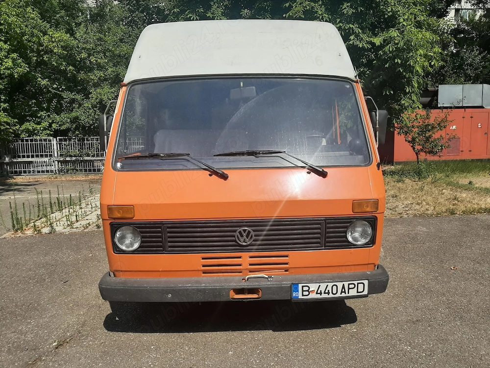 VW LT 28 atestat Retromobil, 2,4 L, 6 cilindri in linie, an fabricatie 1985