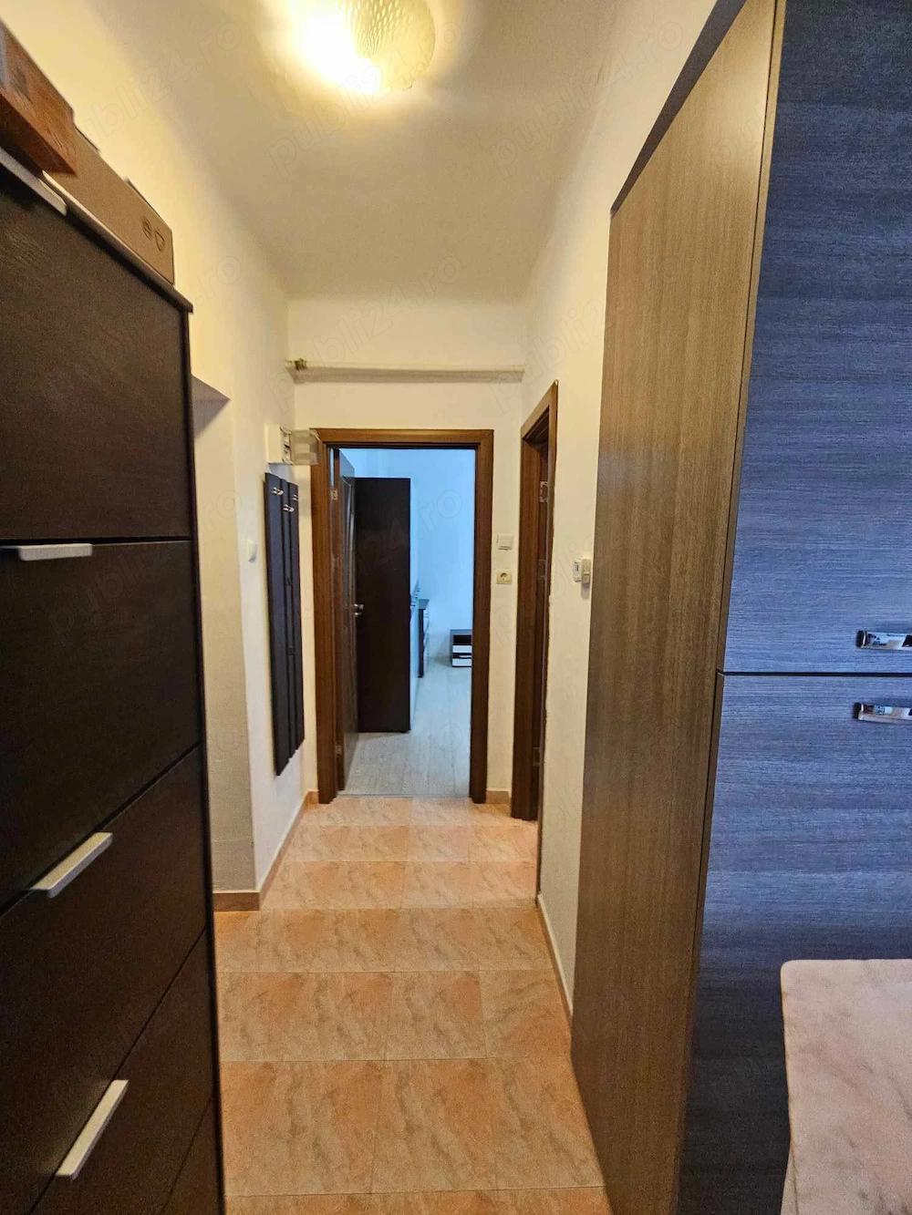 Vand apartament 3 cam decomandat 