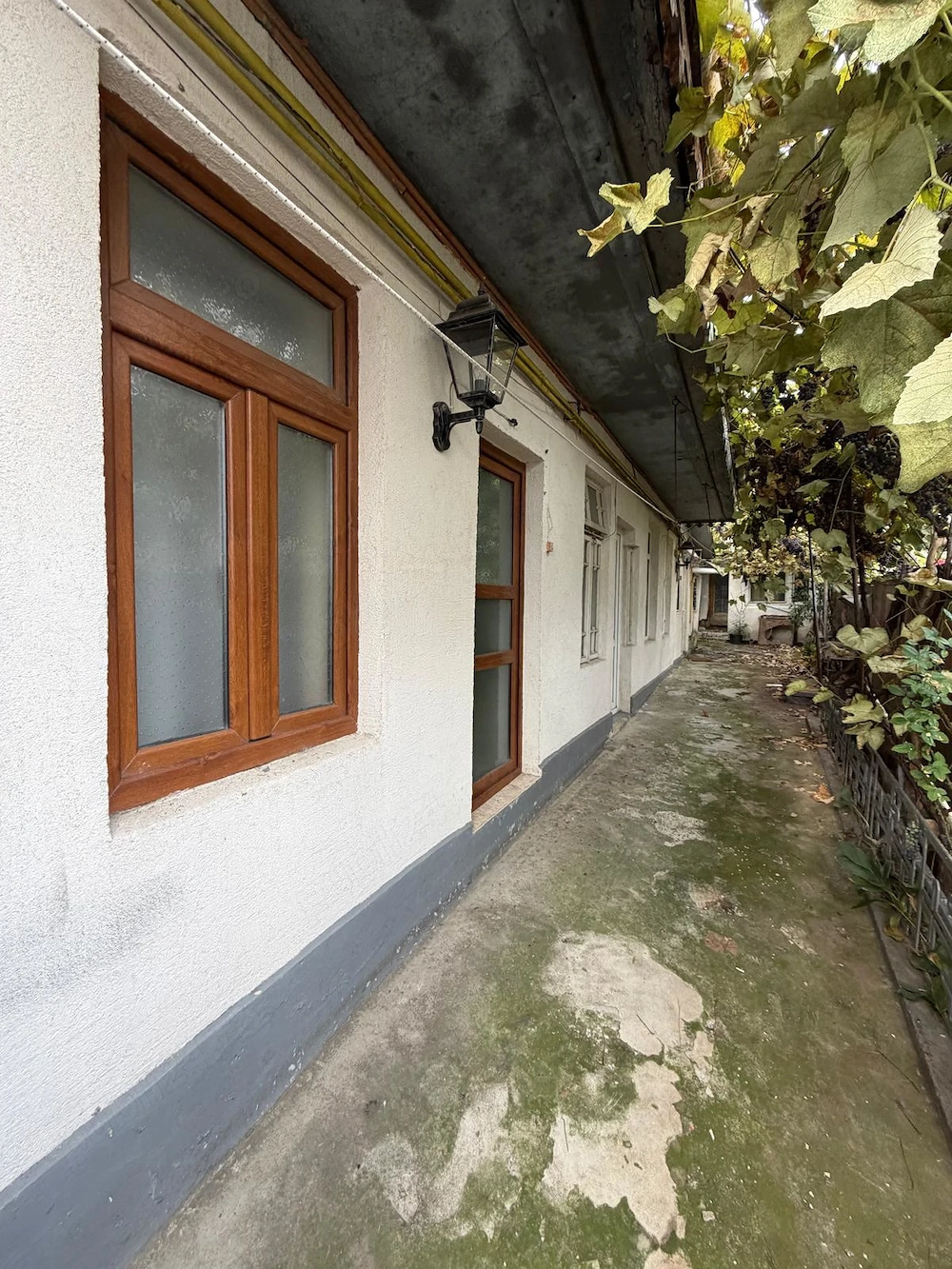 Vanzare casa cu teren propriu, 3 camere, in Galati, Piata Centrala