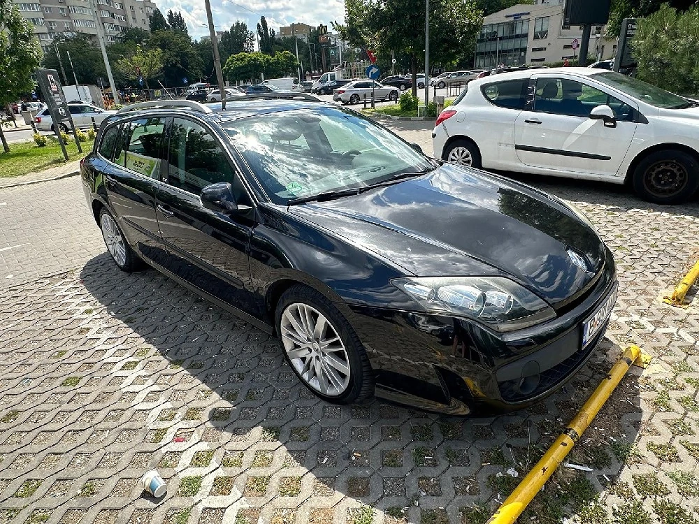 Renault Laguna GT 2.0 dci 178cp