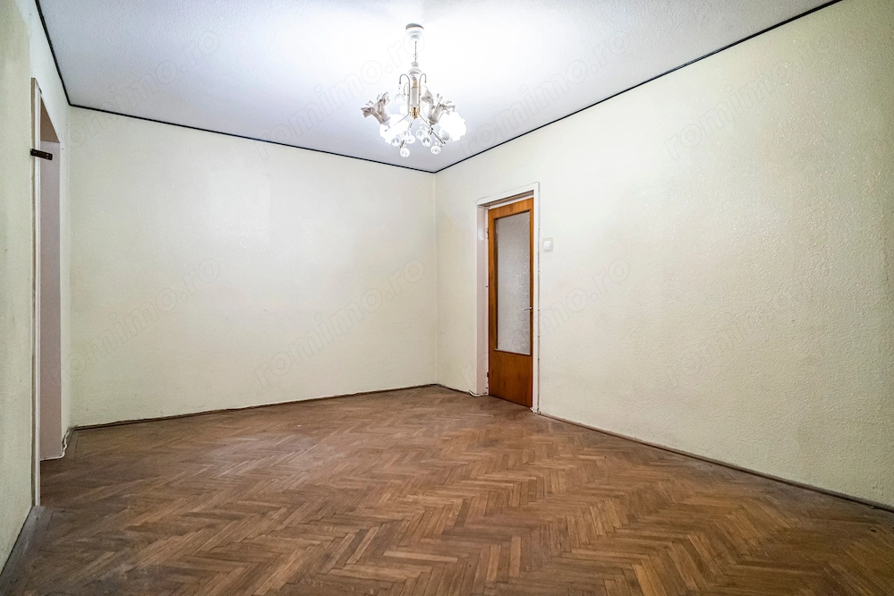 Drumul Taberei 3 camere, 4/10, bloc stradal, c-tie 1980, bucatarie mare, 2 bai