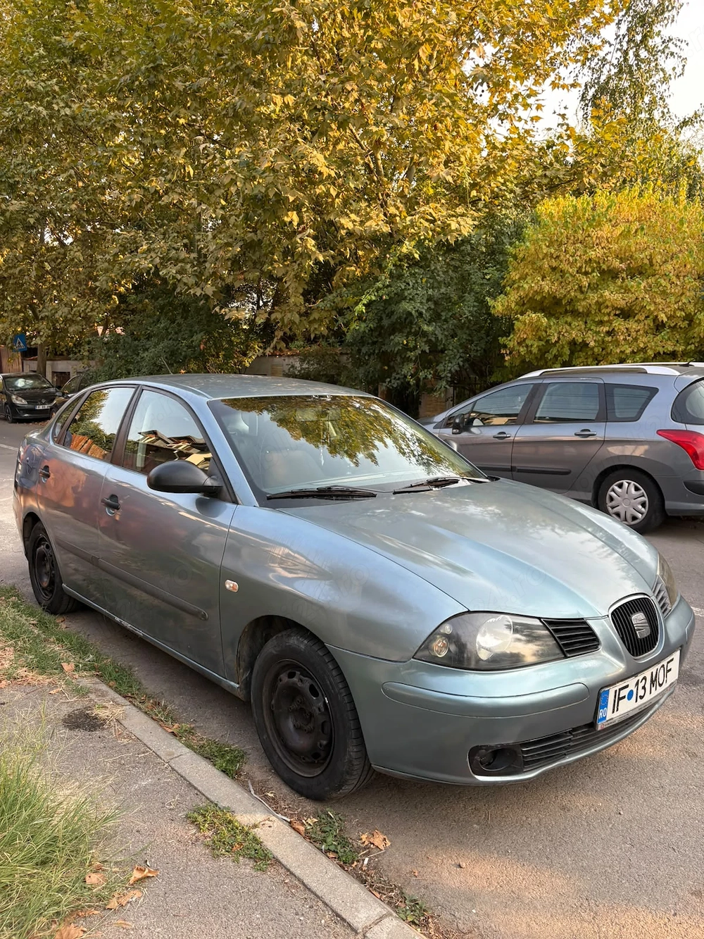 SEAT Cordoba 2005   1.4 Benzină | 210.000 km | Acte la zi + 2 rânduri de roți