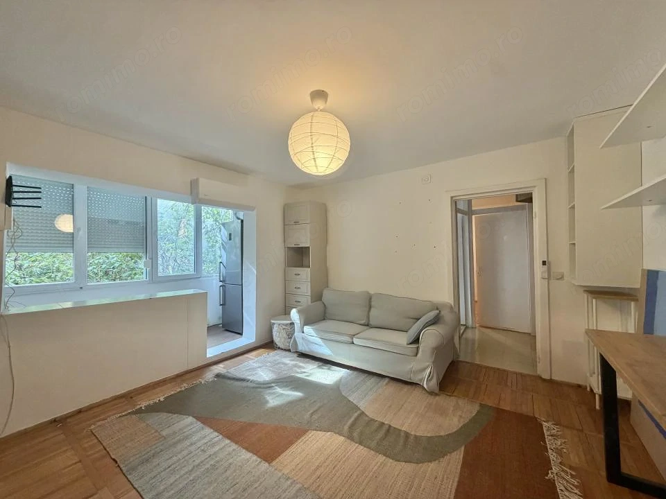 Apartament 2 camere, 50mp utili, zona Buziasului  