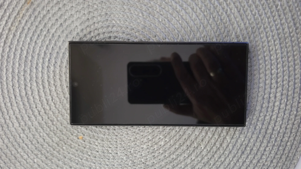 Vand telefon Samsung S24 Ultra