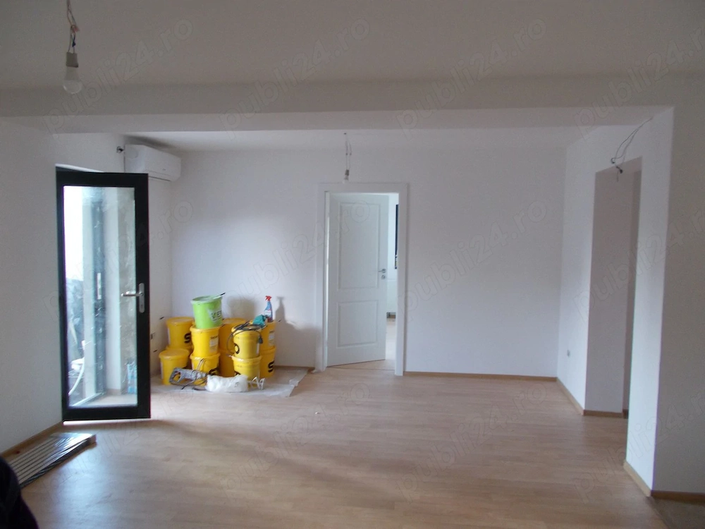 Casa P+M, Peciu Nou, 5 camere, 224mp, teren 784mp.