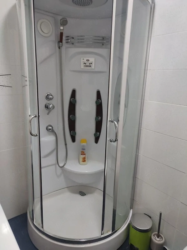 Inchiriez apartament 2 camere confort 1