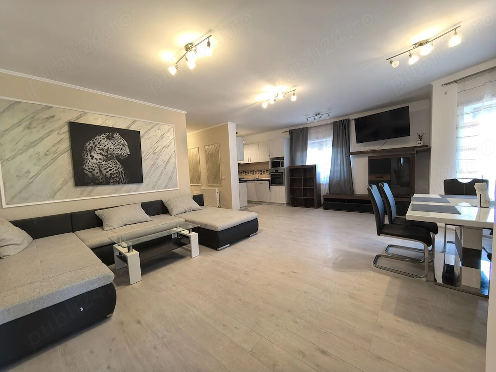 Mobilat si utilat complet! Panouri solare 6 KW! Pozitie Excelenta!