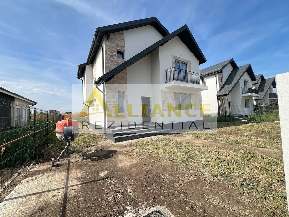 Vila de vanzare-4 camere-2 bai-Teren 350 MP