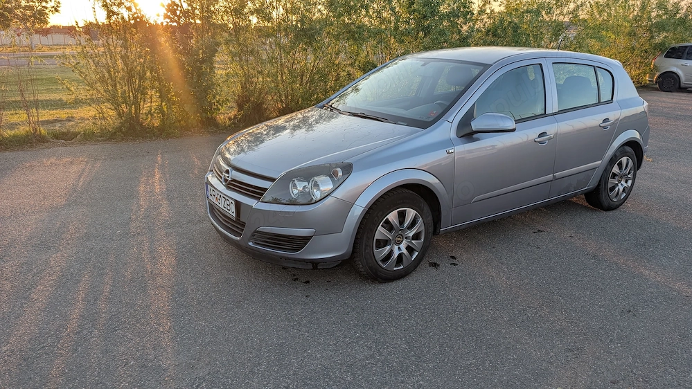 Vand Opel Astra H 1.6 benzina