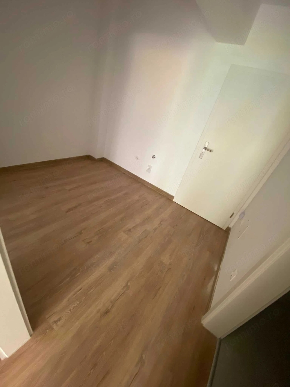 Închiriere garsoniera