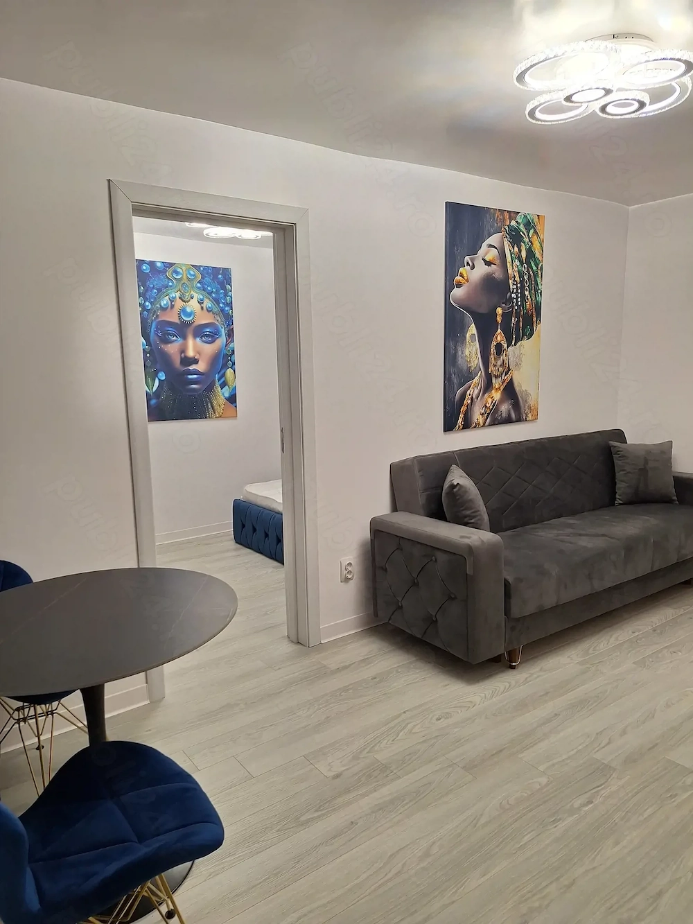 Inchiriez apartament