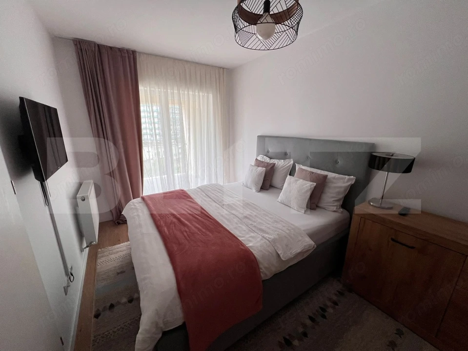 Apartament 2 camere Viva City, Parcare, langa Iulius Mall