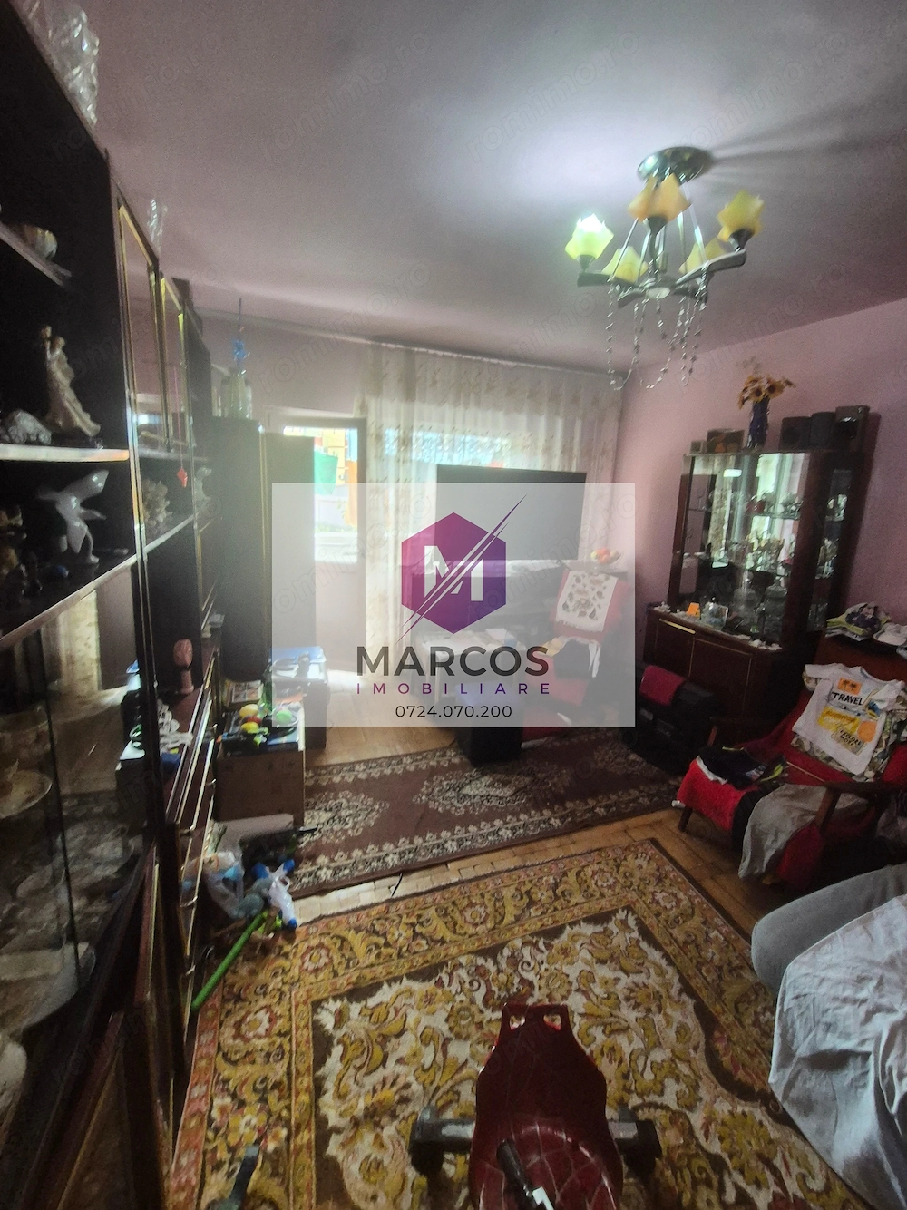 Apartament 4 camere et.1 Micro 4