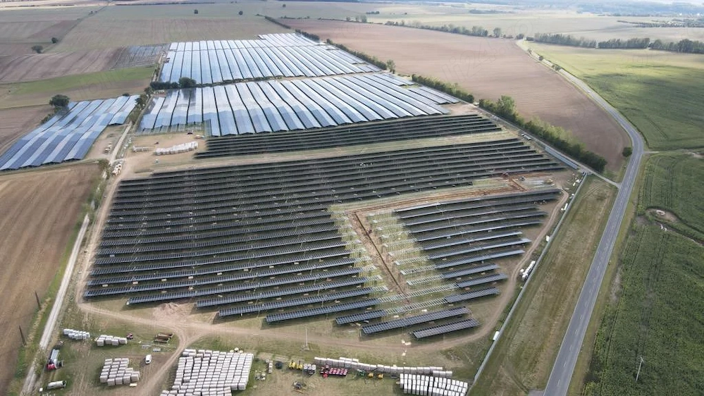 Angajăm electricieni pentru proiecte fotovoltaice în țară și străinătate