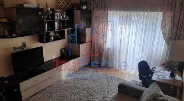 Apartament 2 Camere Podul de Fier