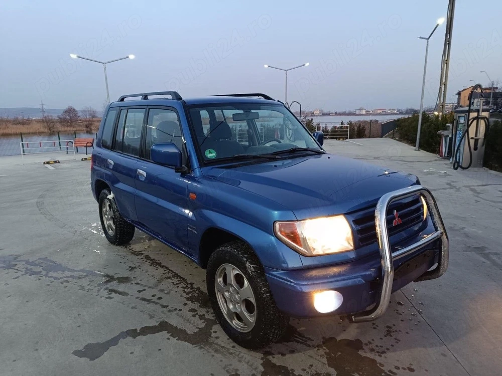 mitsubishi pajero 1.8 benzina 2002
