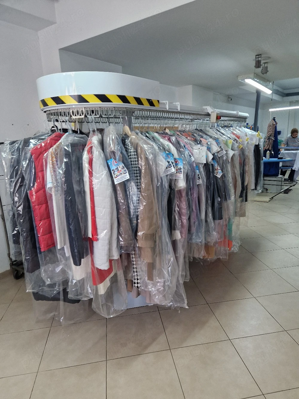 De vînzare ,Curățătorie, Spălătorie de haine la cheie.